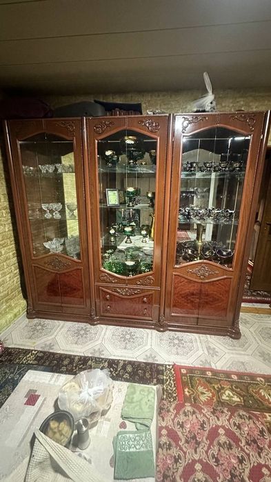 Сифатли яхши мебил сотилади