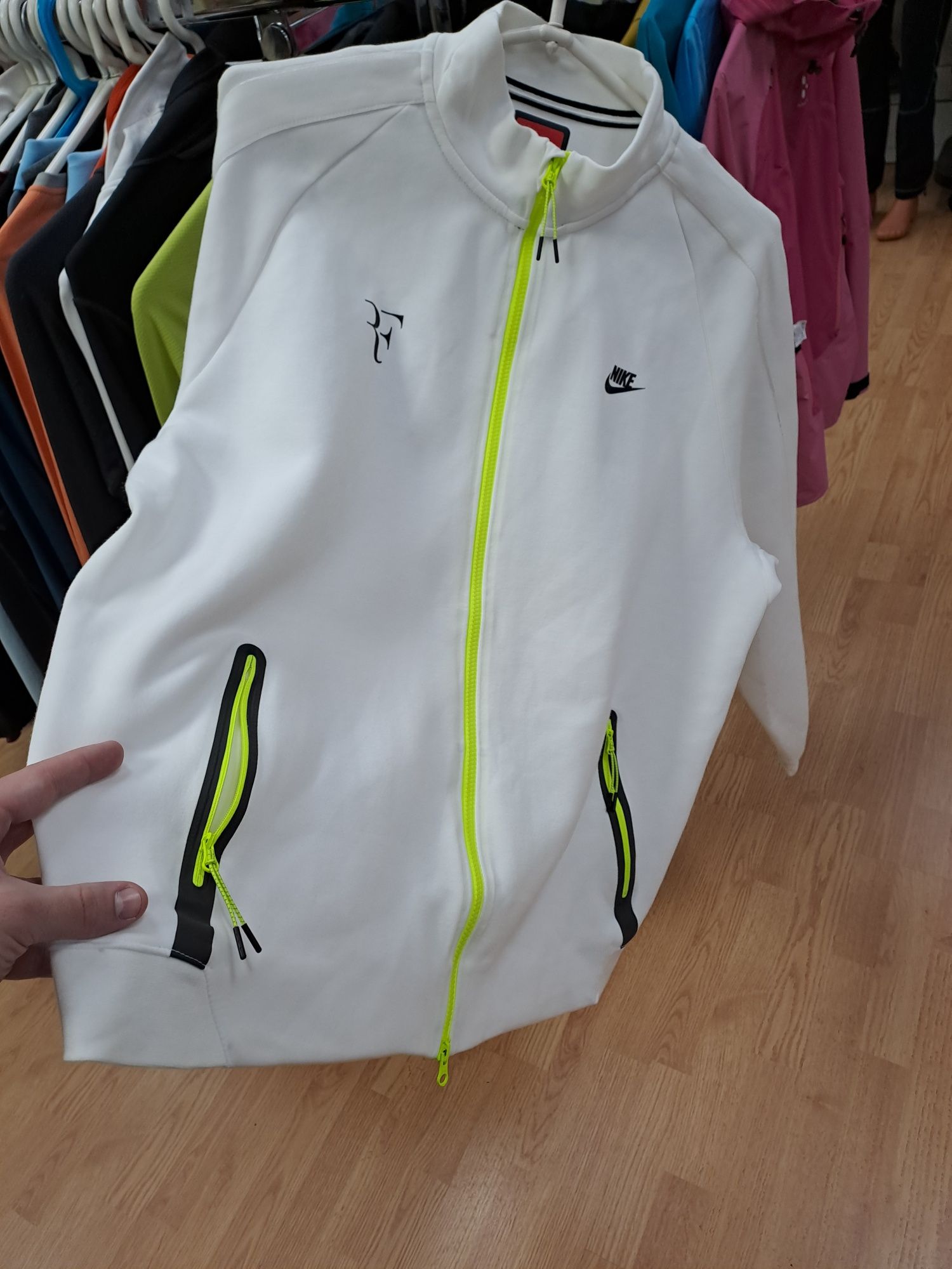 Nike tech Men XXL, impecabil, cod A130