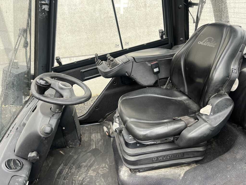 STivuitor 4,0 tone Motostivuitor DIESEL 4000 kg