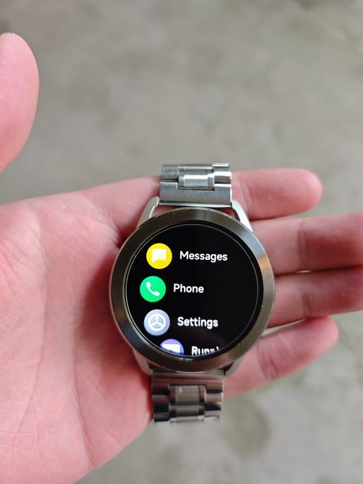 Motorola moto x4 va mi watch 3s