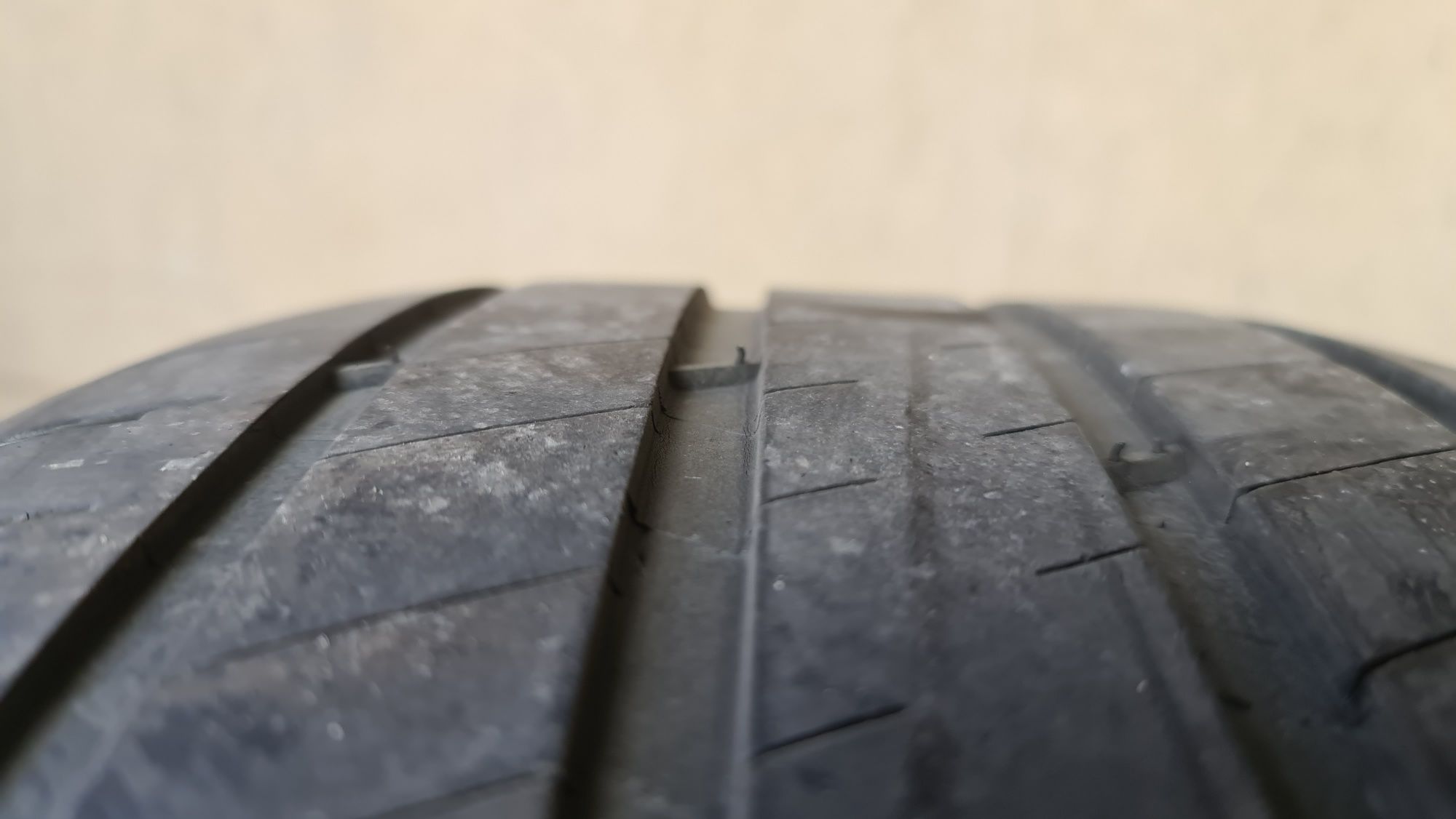 Micheline Latitude Sport 3 255/45/20