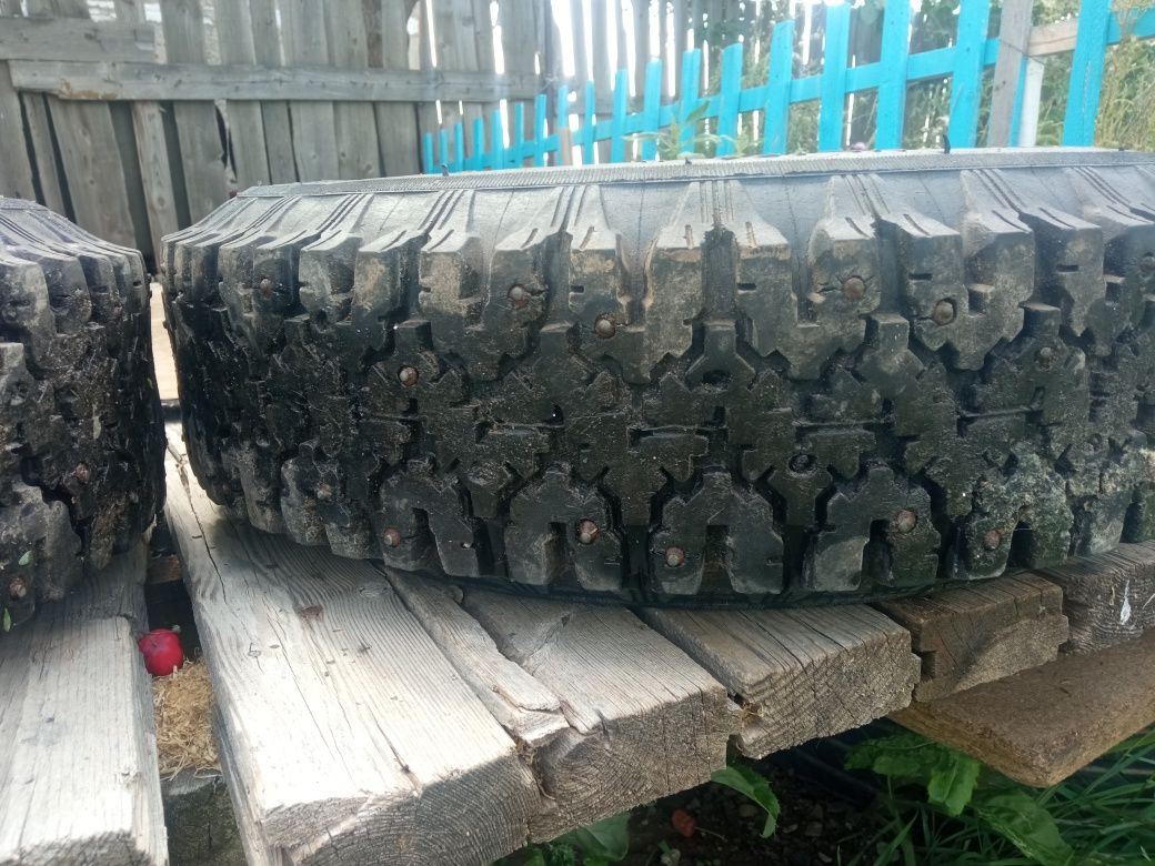 Продам зимние шины