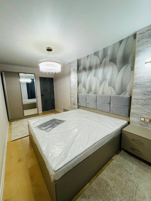 Toshkent, Chilonzor 1 mavze, 2 honali uy oila uchun arendaga