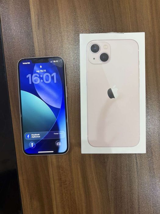 Продавам iPhone 13