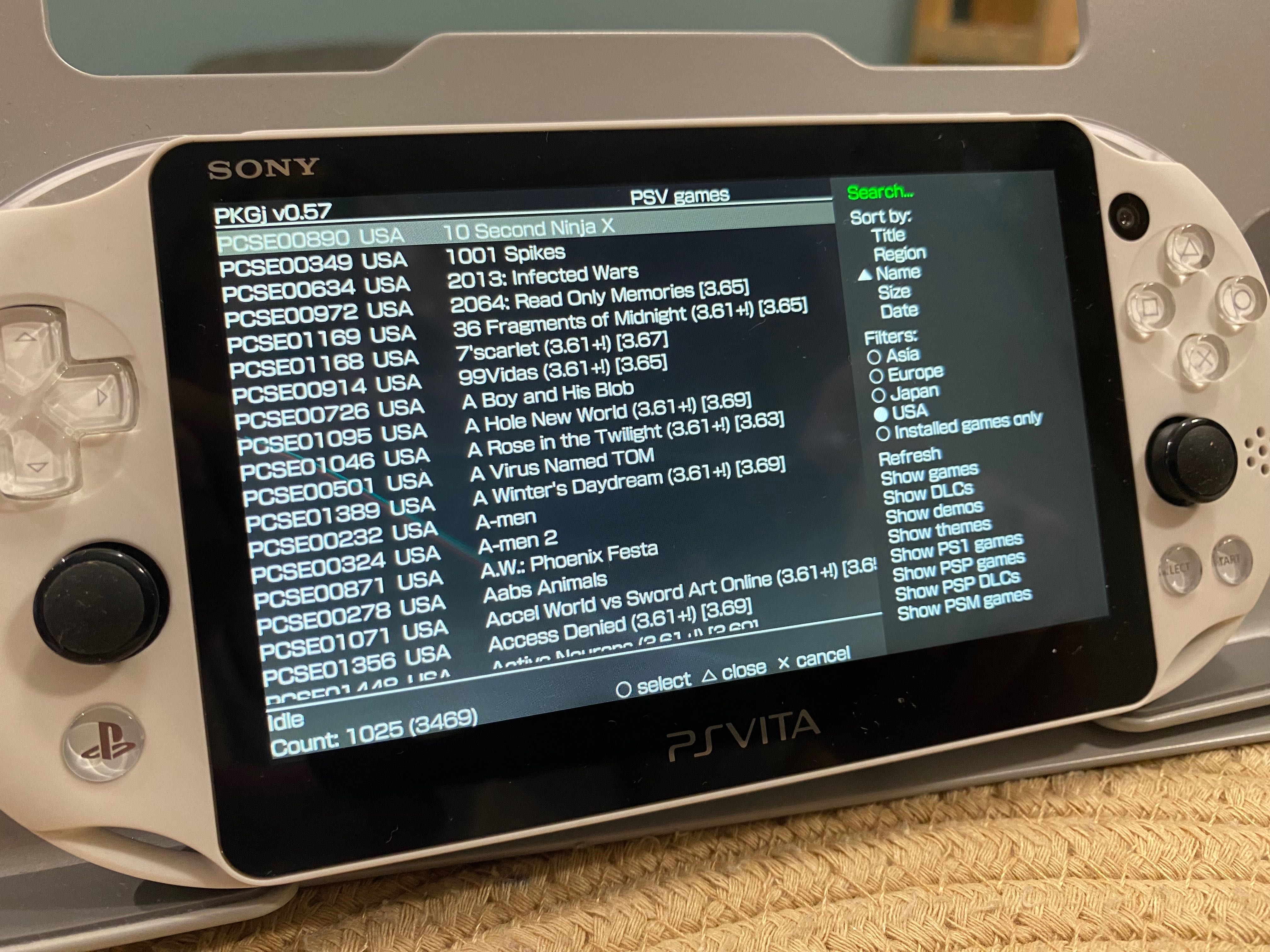 Sony PS Vita Slim – White x Gray  – 128GB – Modată