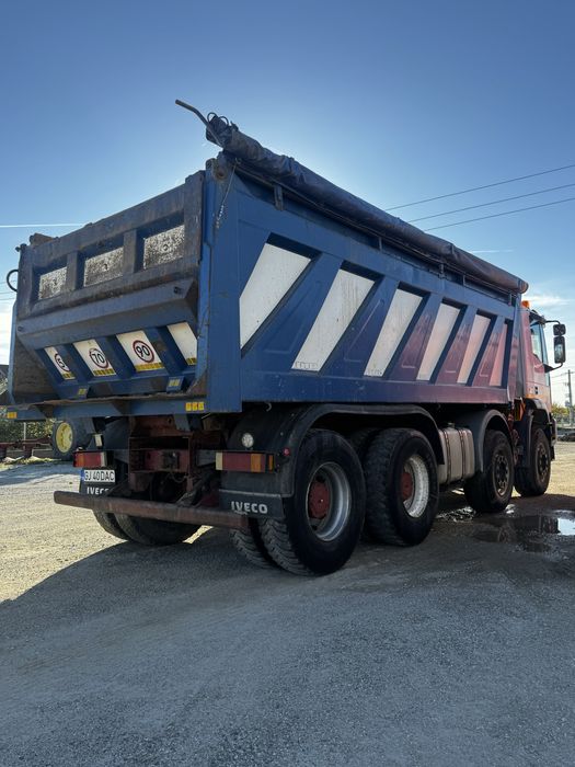 Iveco Eurotrakker 8x4 trakker bascula