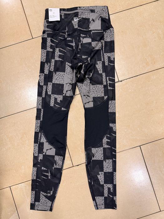 Дамски,оригинален клин nike