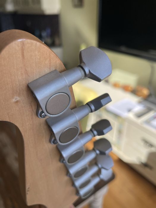 Стратокастер Реплика