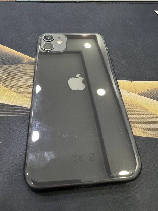 Телефон Iphone 11