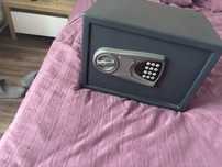 Seif electronic.