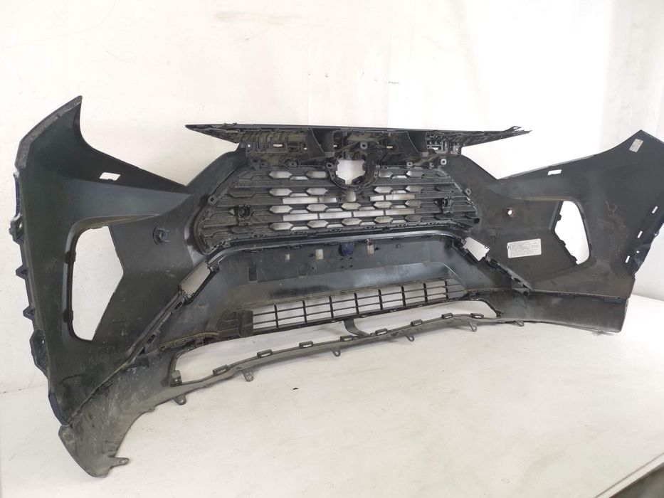 Предна броня Тойота РАВ4 5 [ - ] Оригинална В добро състояние Toyota R