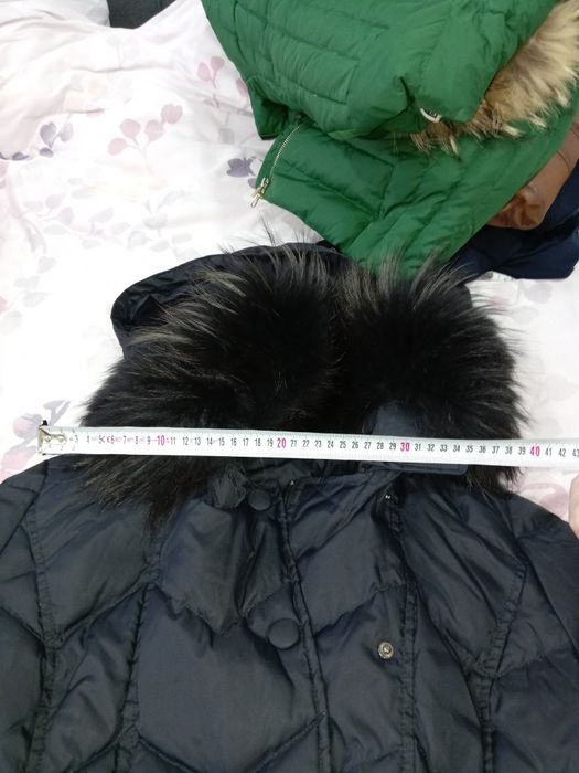 Продавам почти ново дамско яке с естествен гъши пух