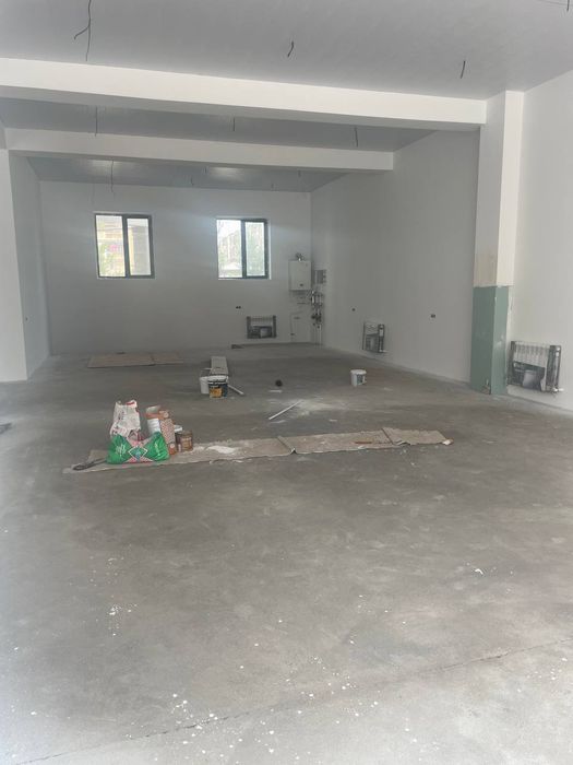 Продаётся нежилое помещение