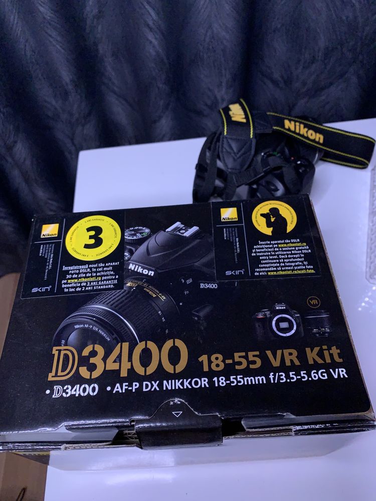 Aparat foto DSLR Nikon D3400 Kit cu Obiectiv AF-P 18-55mm VR