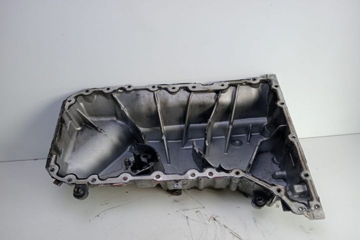 Baie ulei   cu senzor 2.5 tdi 070103603 Volkswagen VW Transporter T5