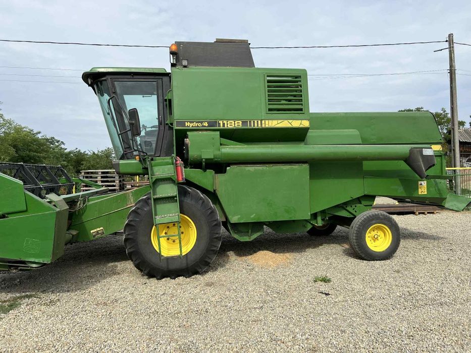 Combina John Deere