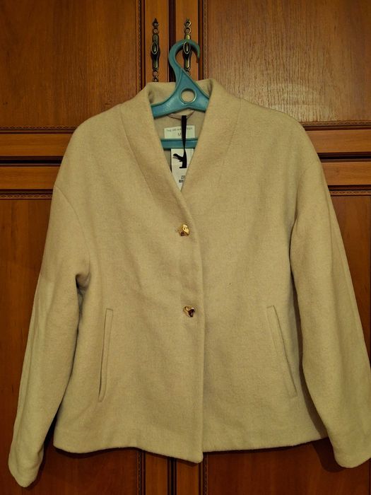 Куртка шерстяная очень красивая