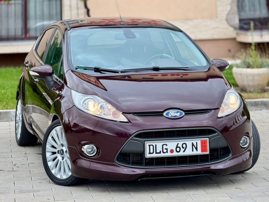 FORD FIESTA 1.6 TDCI titanium individula