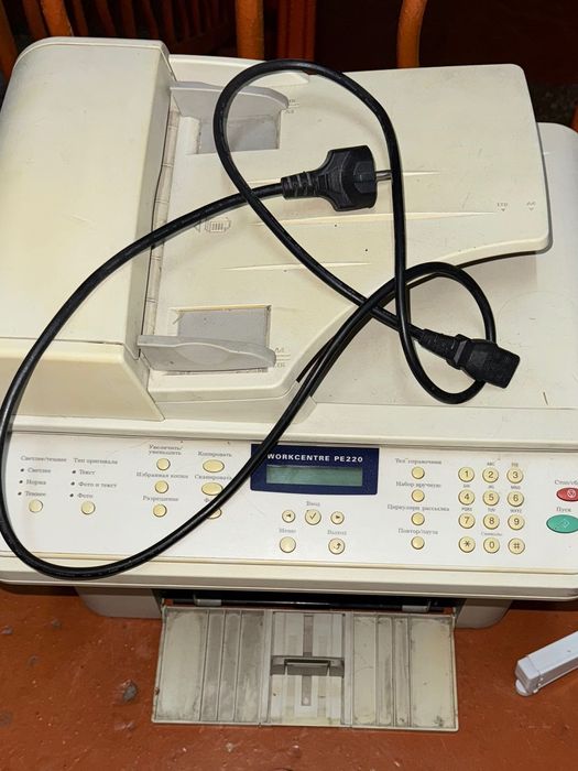 Продаю МФУ Xerox WorkCentre РЕ220принтер/ сканер/копир/факс, А4
