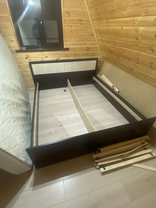 Продам кровать двух спальную