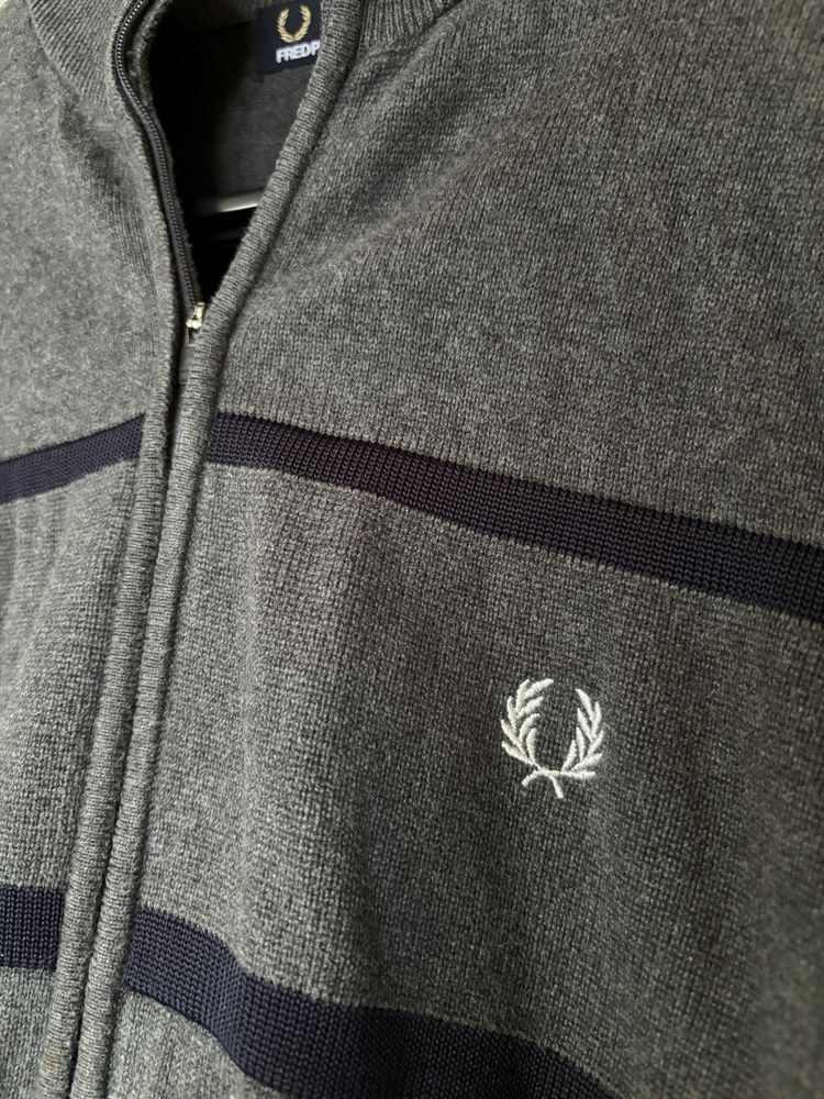 Fred Perry жилетка S