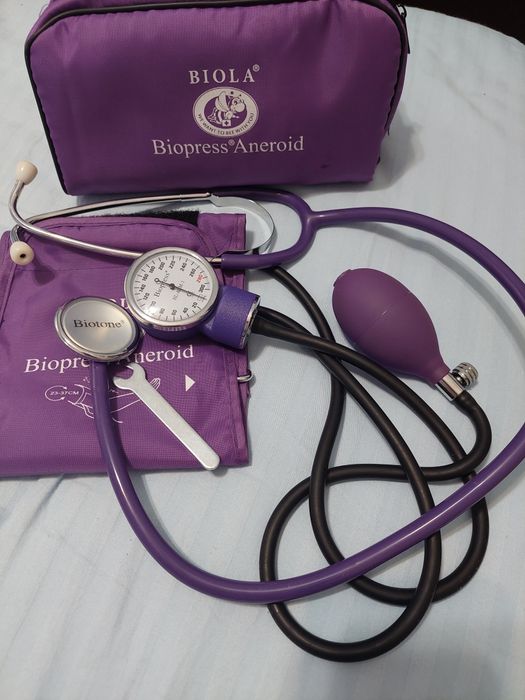 Тонометр  механический