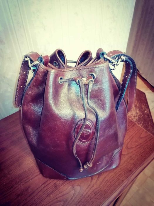 Кожаная женская сумка