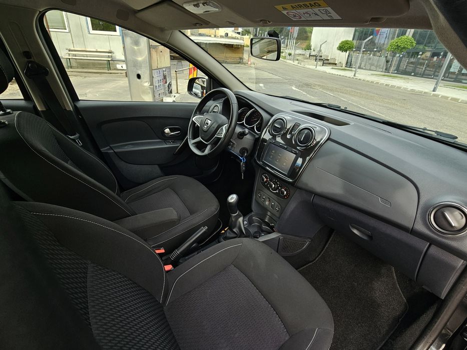 Dacia Sandero GPL de fabrica, Navigatie, Pilot Automat