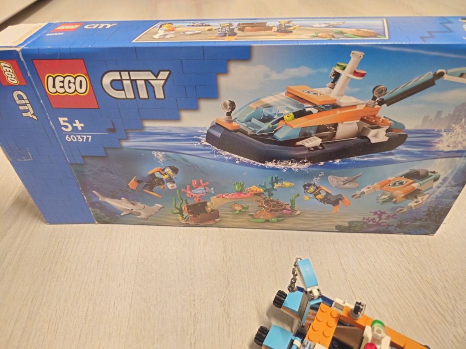 Lego City 60377.