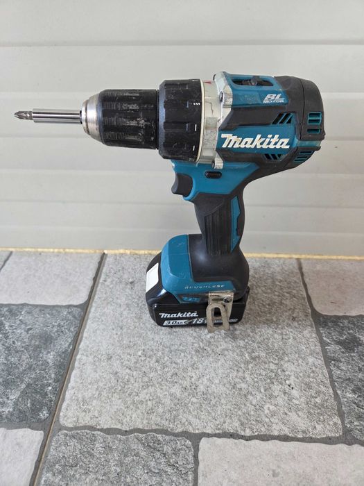 Makita DDF484 brushless, fara perii cu baterie 18v 3.0Ah