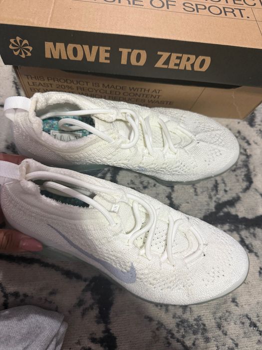 Нови маратонки Nike