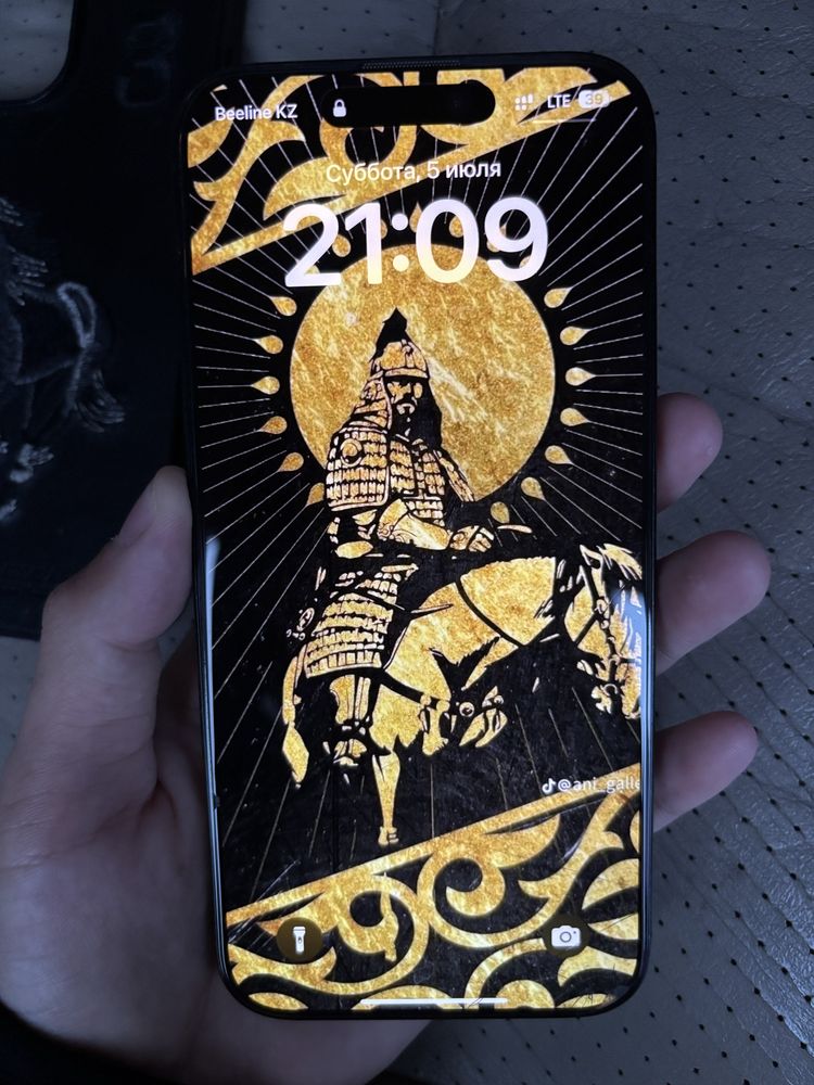 iPhone 16 pro max 256 gb akb 100%