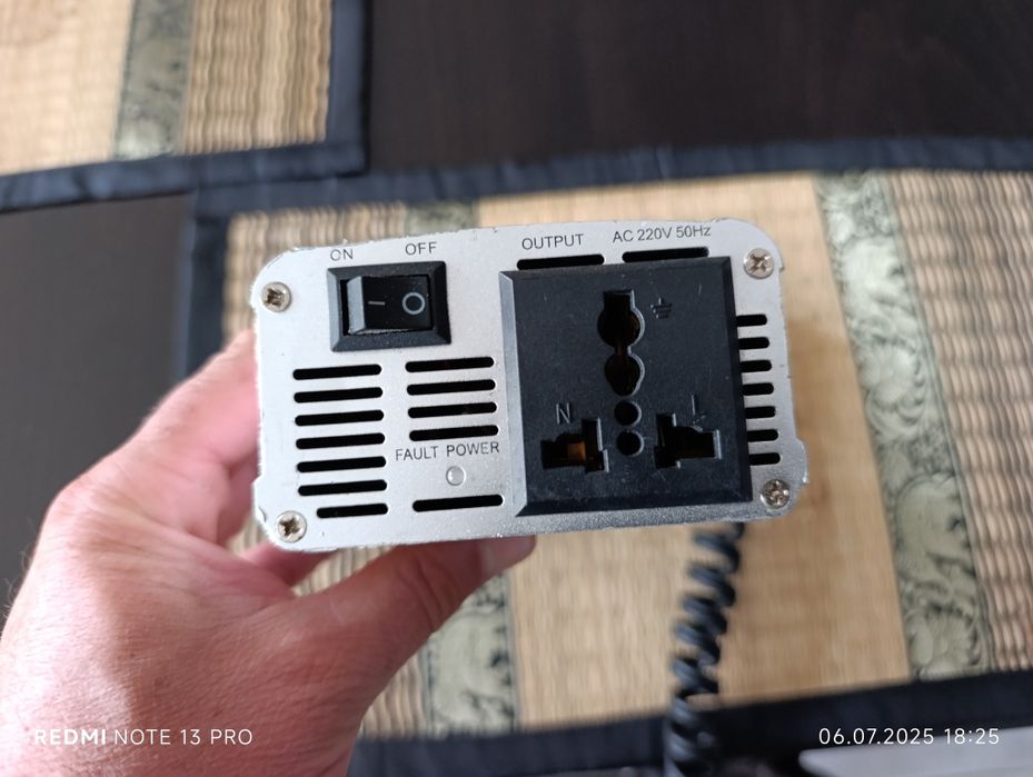 Инвертор 12v/220v 1500w