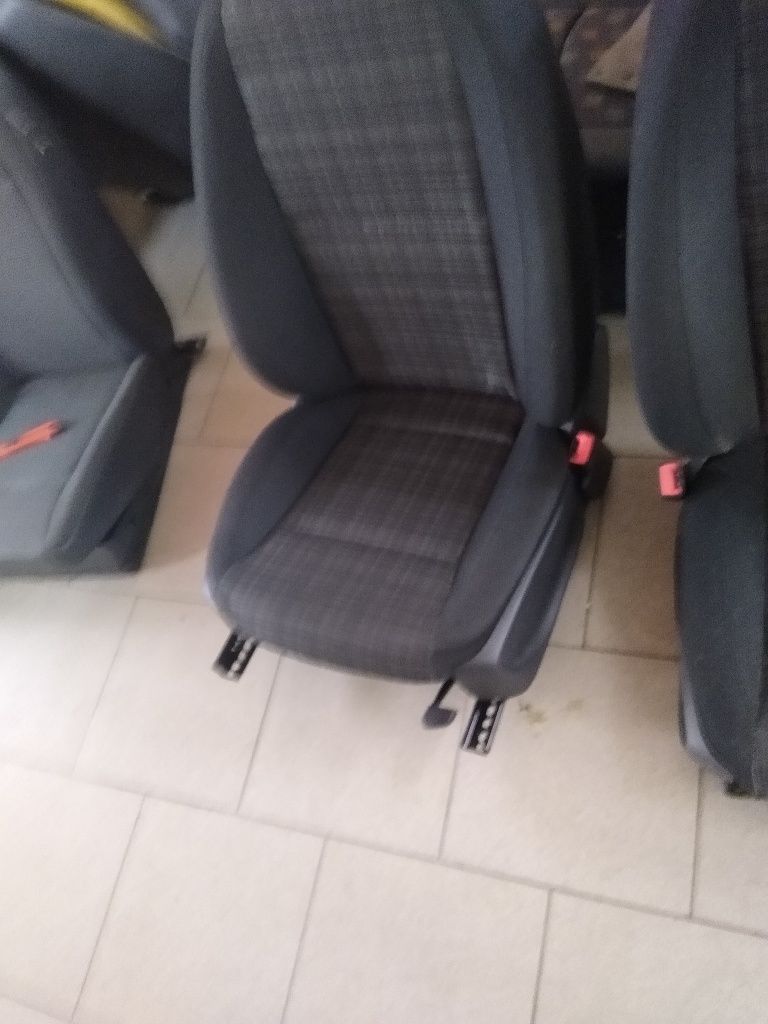 Bancheta pasager (canapea,scaun)Mercedes vito sau viano 2017 model447