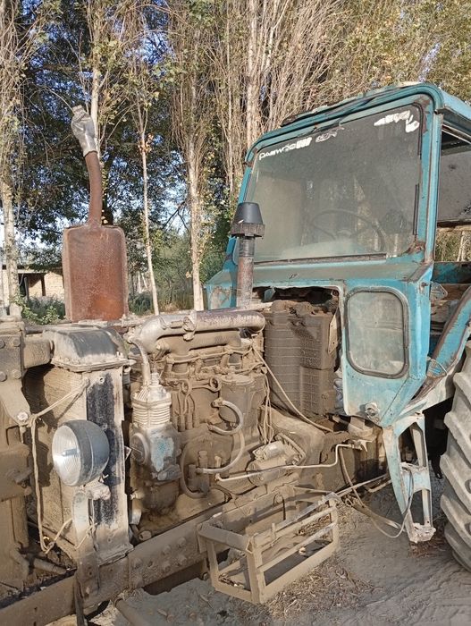 Mtz80 traktori sotiladi