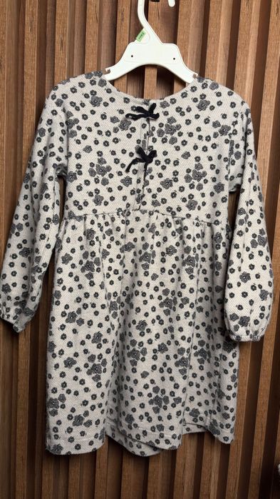 Rochie Zara în stare bună