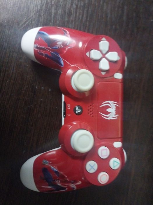 Джостик пс 4.                 .