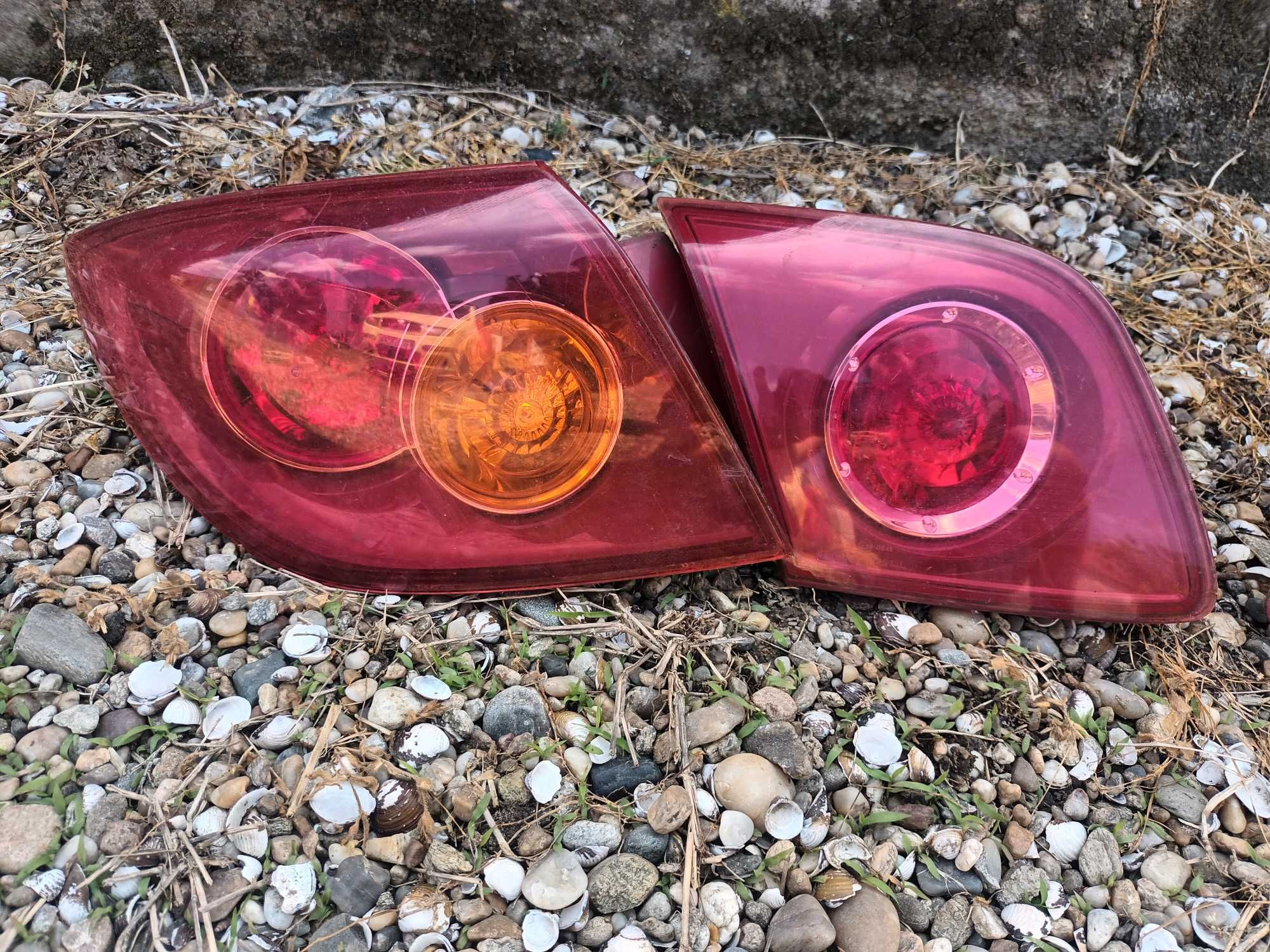 ляв и десен външен и вътрешен стоп за мазда 3 хечбек MAZDA 3