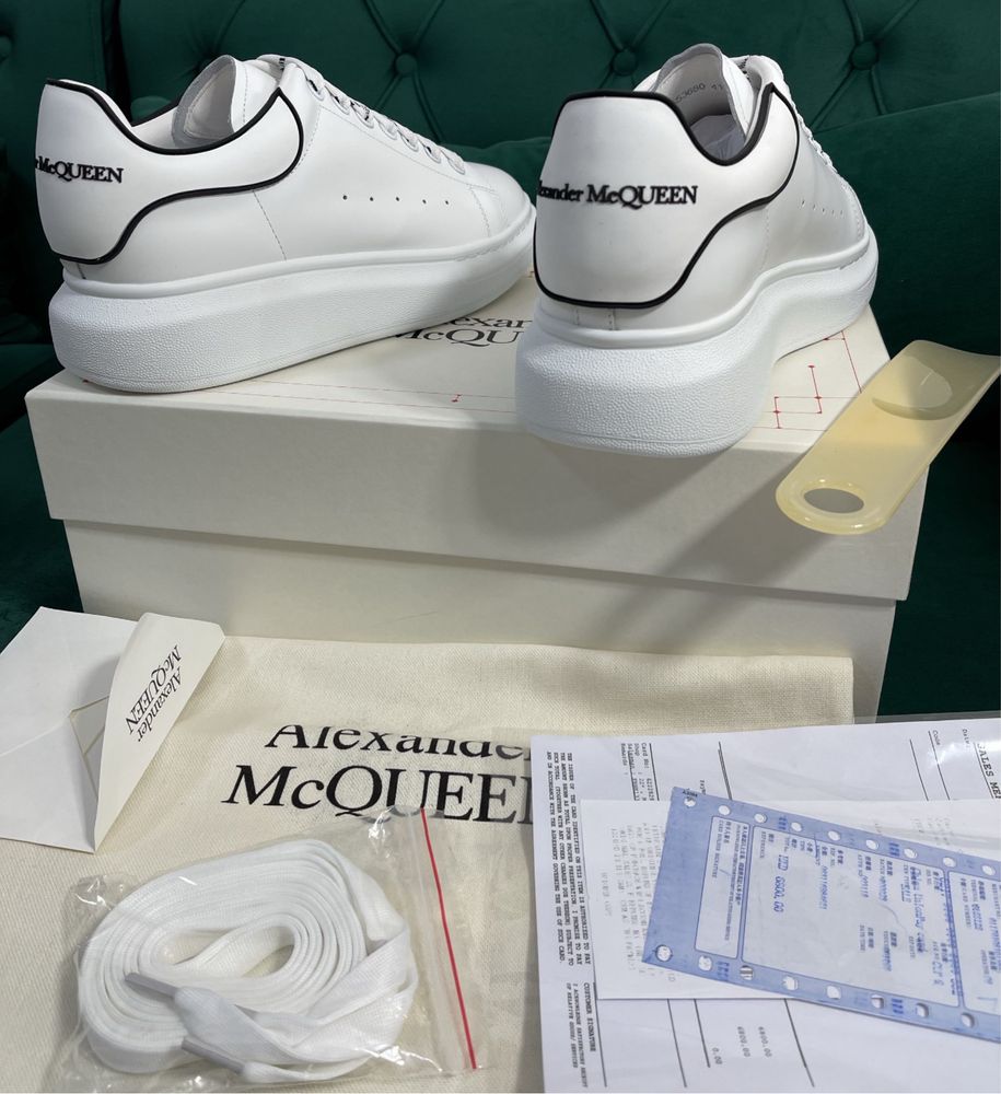 Adidasi Alexander Mcqueen alb/negru dungi piele naturala EXPOSY