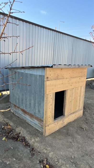 Продам домик для собаки