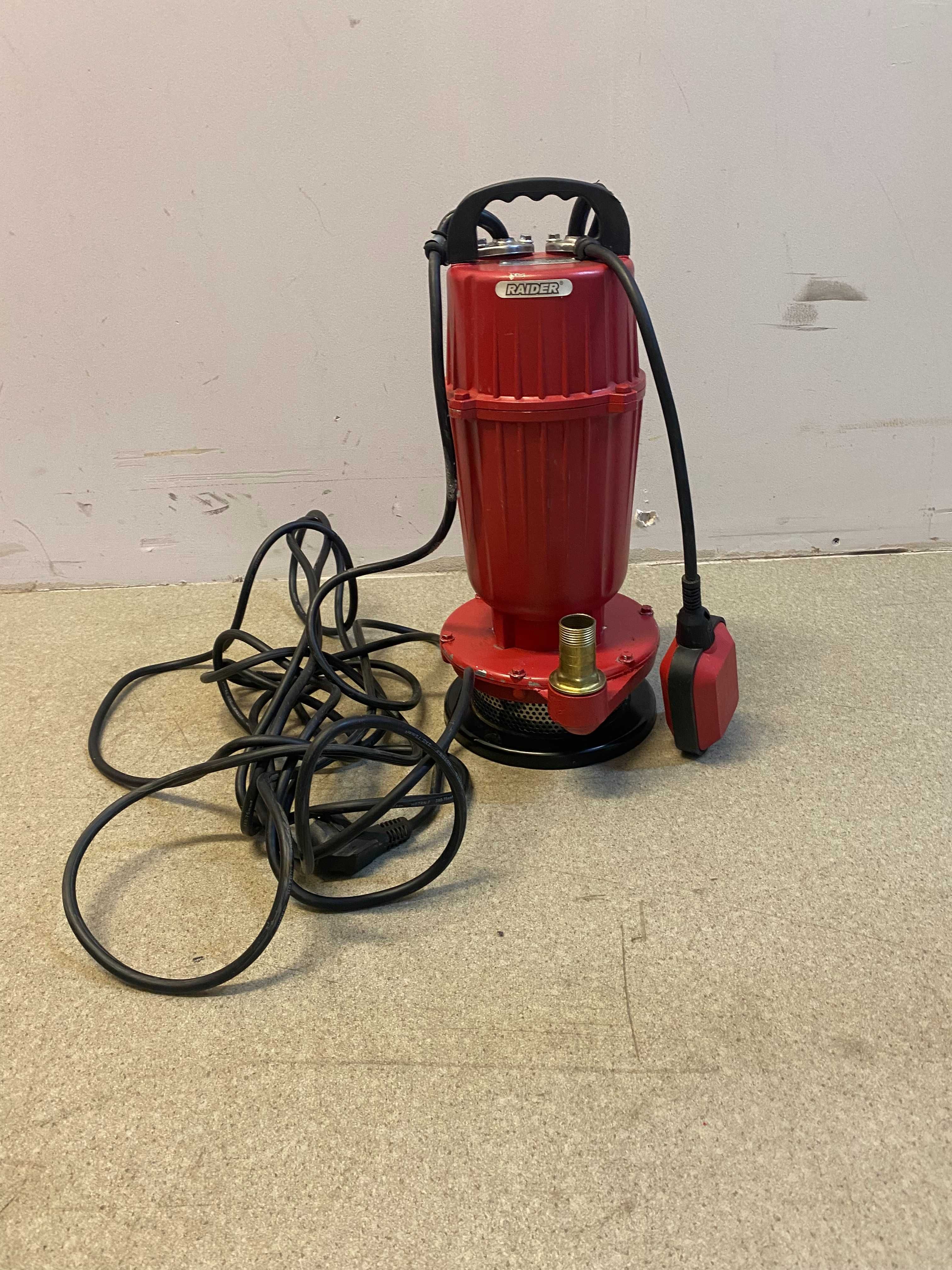 Помпа водна потопяема 900W 1" 50L/min 32m 8m кабел CAWP53/WP27