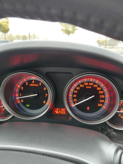 Mazda 6 2.0 Бензин 2012г