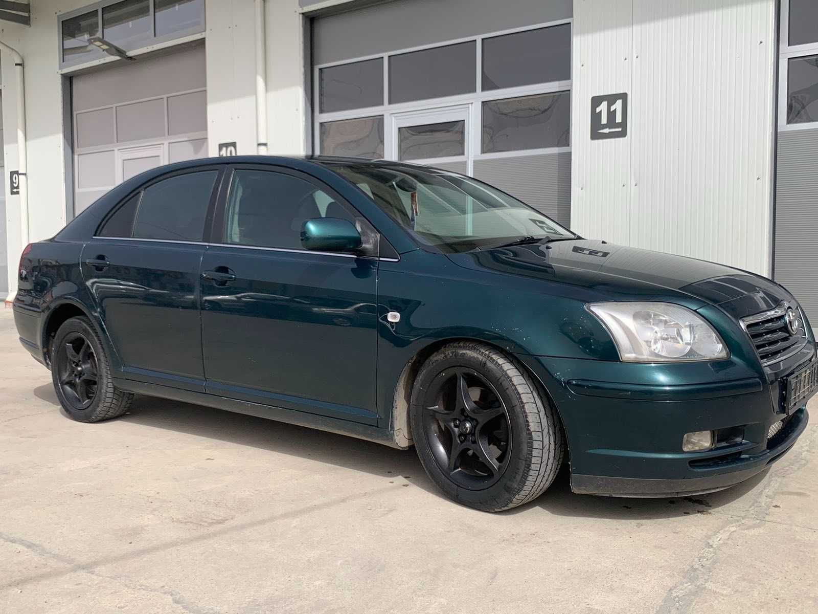 Toyota avensis 1,8 на части
