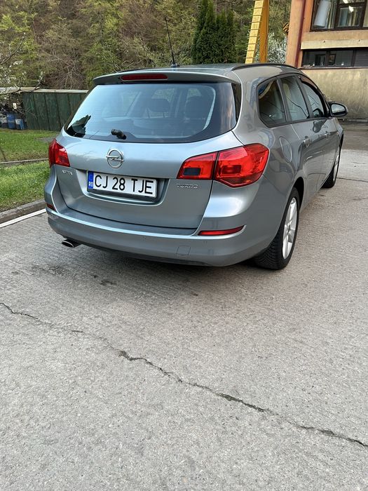 Vand firma Bolt- Uber cu auto