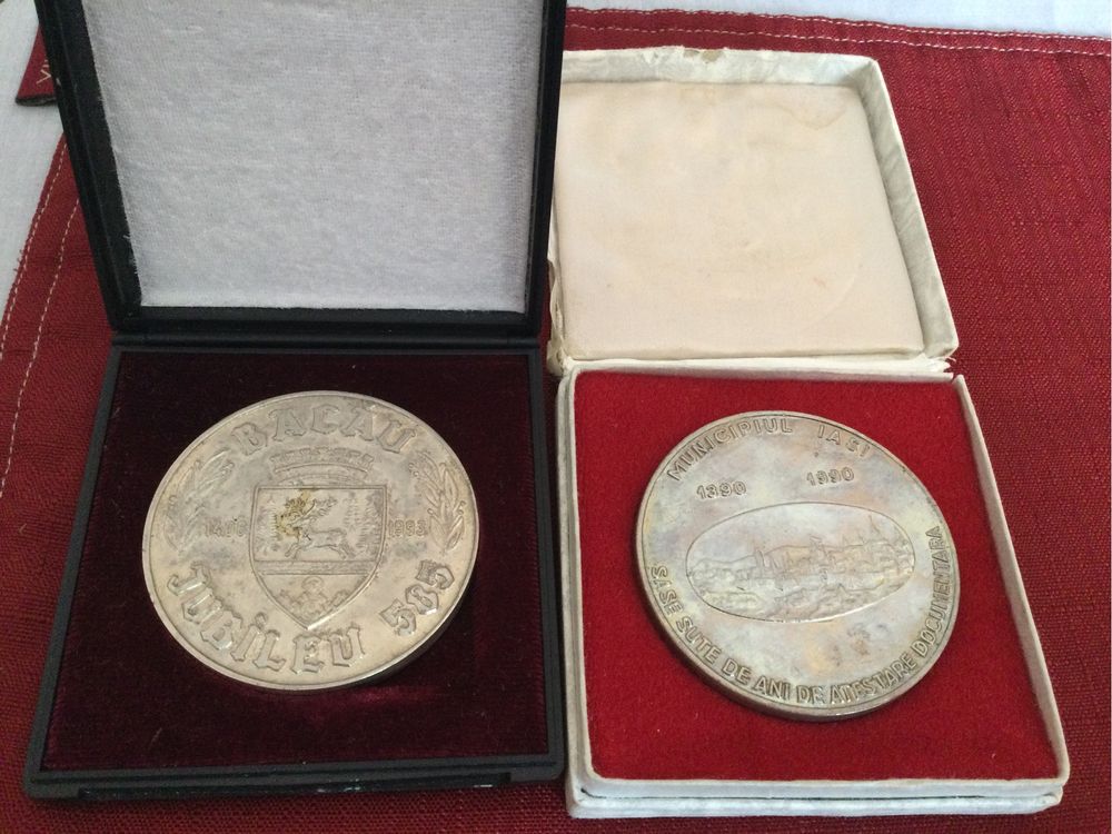 Medalii argintate Alexandru cel Bun si Alexandru Lăpușneanul