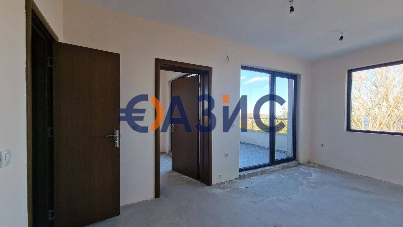 Продава се Двустаен апартамент в Бяла - 49 кв.м за 817 €/кв.м - Снимка #1