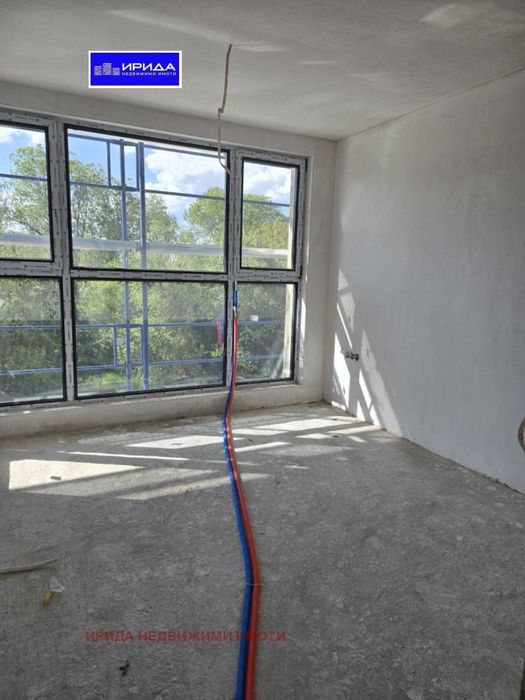 Тристаен апартамент в Младост 4 с АКТ 14!