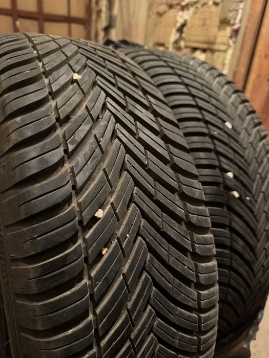 Зимни Lassa и Всесезонни Toyo като нови с фактури 195 / 65 / 15