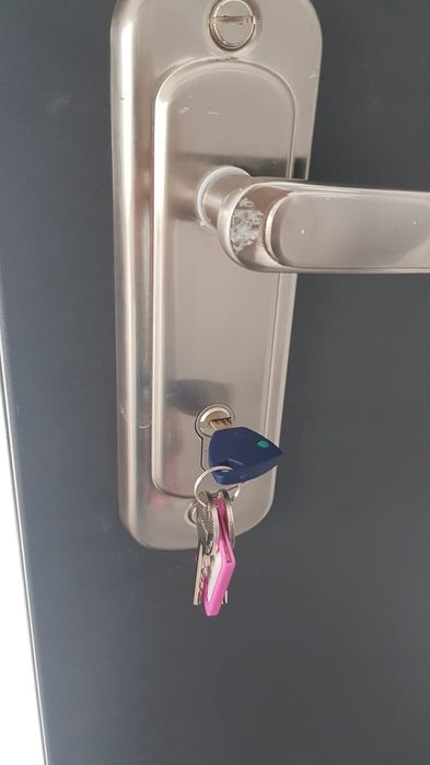 Deblocari și Reparatii usi în București și Ilfov