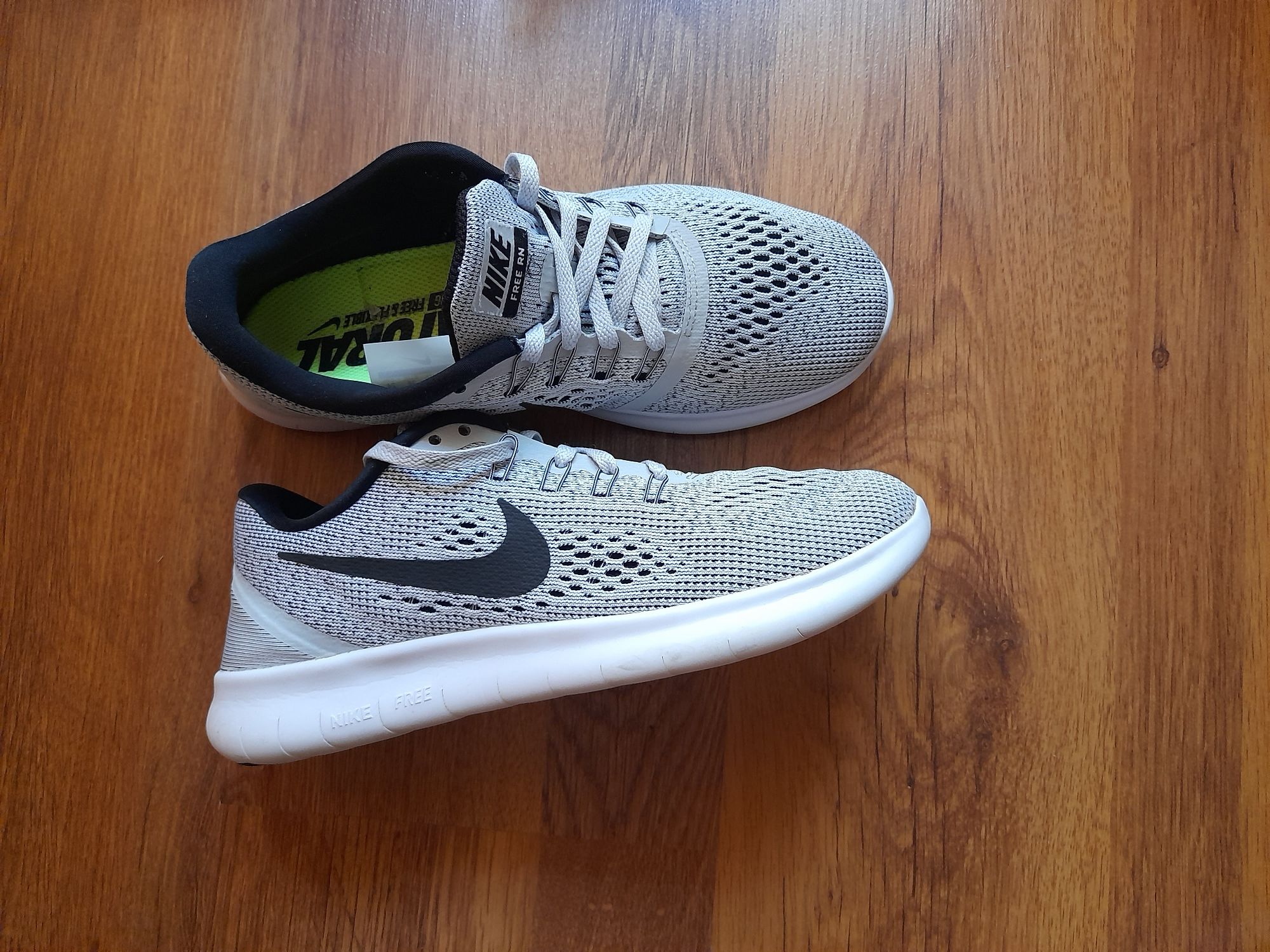 Nike Free run маратонки 38 номер.